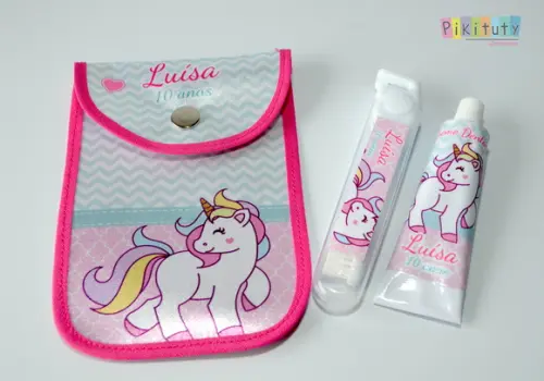 20 Kits Dental c/ Porta Escova Unicórnio