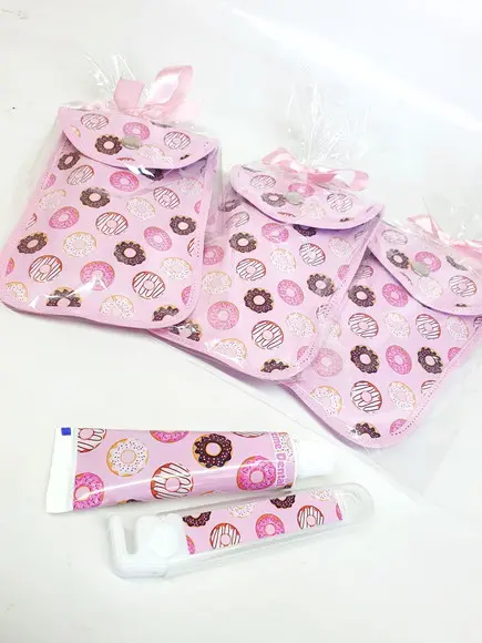 20 Unidades - Kit Dental c/ Porta Escova - Donuts