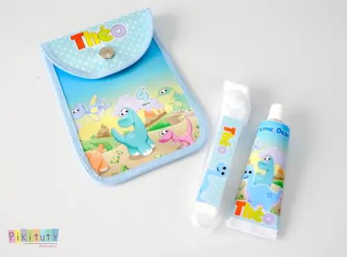 20 Unidades - Kit Dental c/ Porta Escova Dinossauros Baby