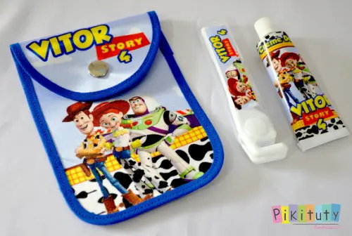 20 Unidades - Kit Dental c/ Porta Escova Toy Story