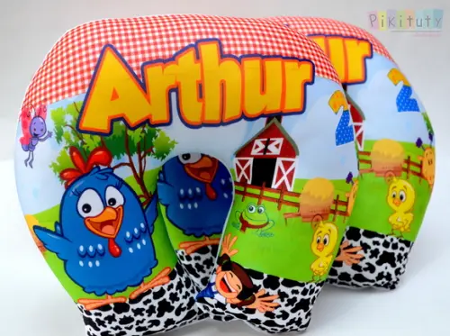 Almofada de Pescoço Galinha Pintadinha