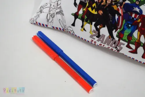 Almofada p/ Colorir Vingadores
