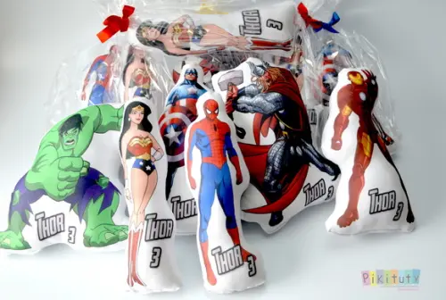 Almofada Personagem Vingadores e Heróis