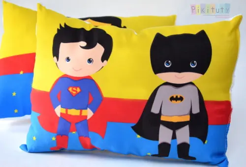 Almofadas Super Man e Batman