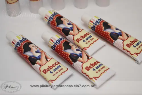 Bisnagas 30g Recheadas