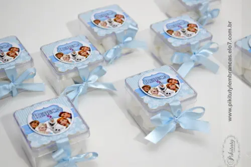 Caixinha 5x5 com apliques 3D - Frozen