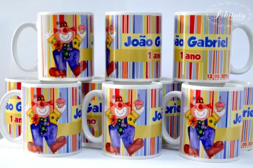 Caneca De Porcelana Circo E Palhaços