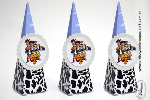Cone Pirâmide c/ Aplique 3D Toy Story