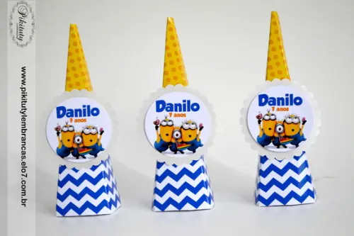 Cone Pirâmide com Aplique