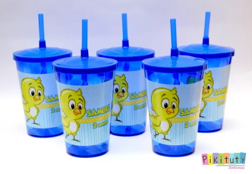 Copo c/ canudo 700 ml Pintinho Amarelinh