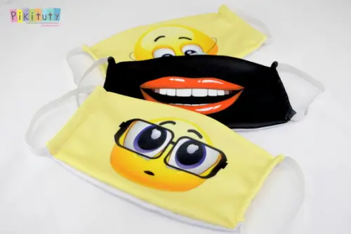 Kit 3 máscaras cirúrgicas em tecido Adul/Infantil Emojis