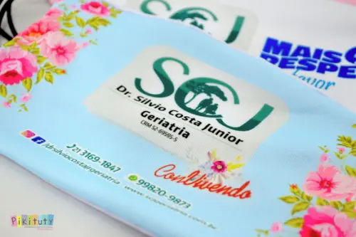 Kit 3 máscaras cirúrgicas em tecido Adul/Infantil Sua Logo