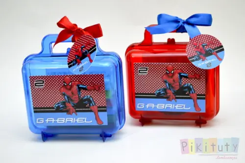 Kit Colorir + Massinha - Homem Aranha