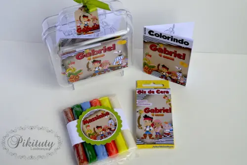 Kit Colorir + Massinha Maletinha Jake