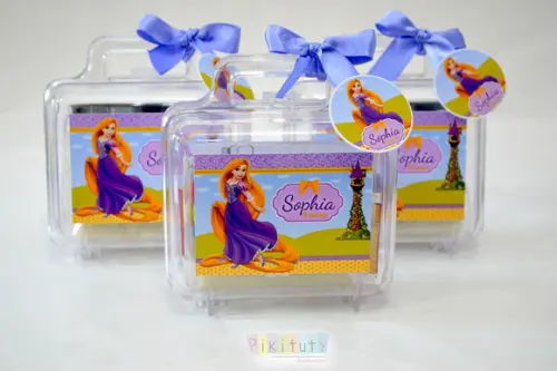 Kit Colorir + Massinha Rapunzel