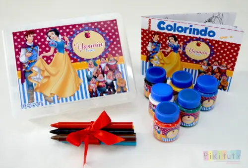 Kit colorir na Caixa - Branca de Neve