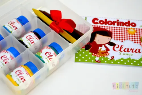 Kit colorir na Caixa - Chapeuzinho