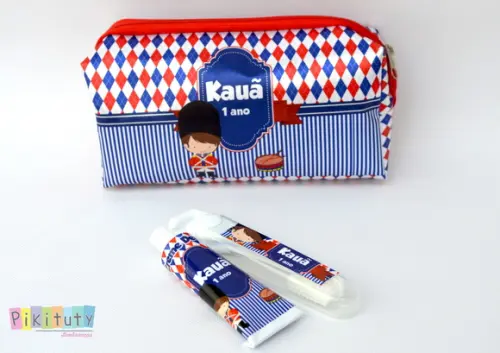 Kit Dental + necessaire Soldadinho de Chumbo