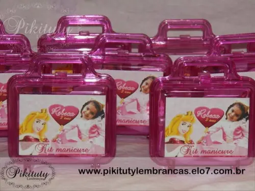 Kit Manicure com Maletinha em Acrílico
