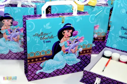 Kit Pintura com Maleta em Cartonagem