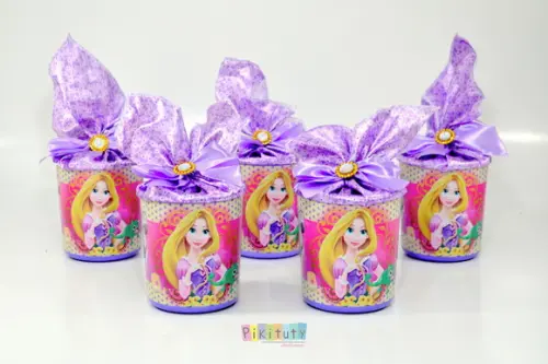 Lata Centro de Mesa - Rapunzel Enrolados