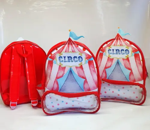 Mochila em Verniz com Aplique 3d - Circo