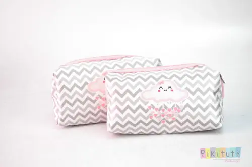 Necessaire / Estojo Chuva de Amor