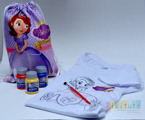 Novidade! Kit camiseta para colorir