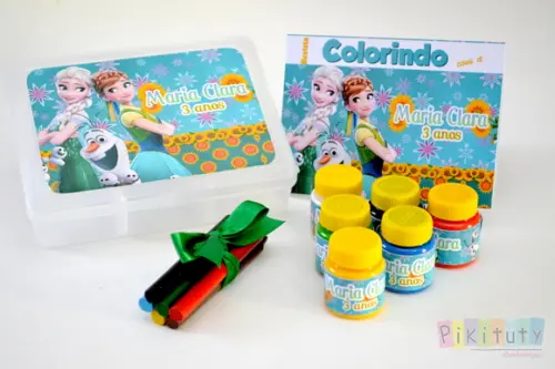 Novidade! Kit colorir na Caixa - Frozen