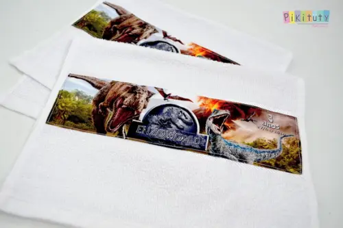 Toalhinha personalizada - Dinossauros