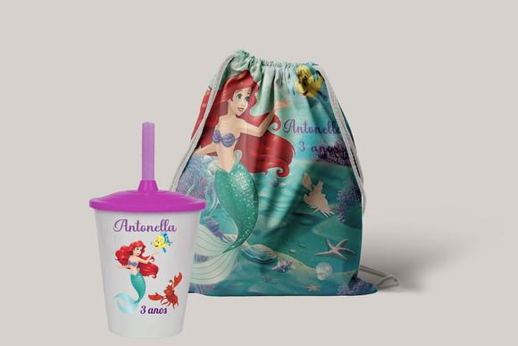 20 Mochilinha E+20 Copo Twister da Sereia Ariel