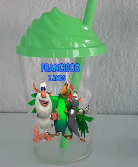 Copo Twister com a Tampa Chantilly do Booba