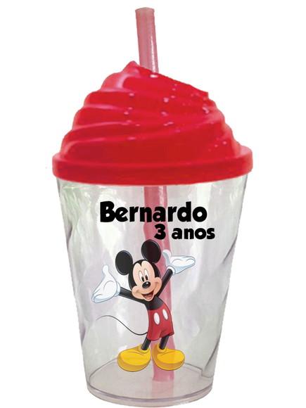 Copo Twister com a Tampa Chantilly do Mickey