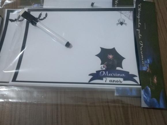 Lousa Magica 20x15 Personalizada + Canetinha Wandinha