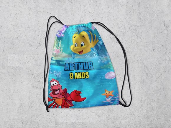Mochilinha Personalizada Linguado e Sabastian da Ariel