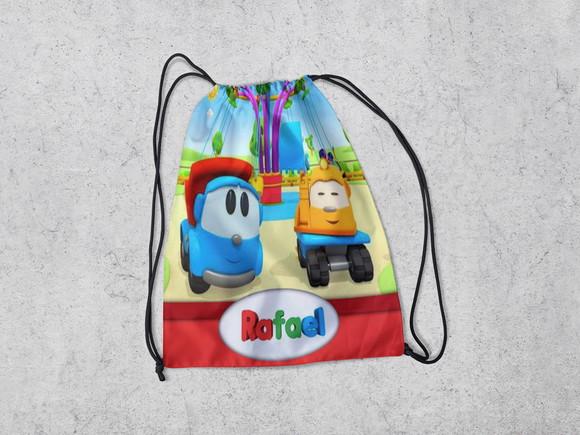 Mochilinha Personalizada Leo e o Caminhão