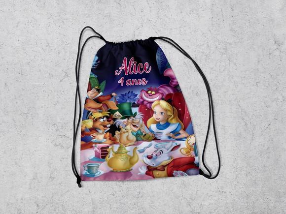 Sacolininha Mochila de Costa Alice no Pais das Maravilhas