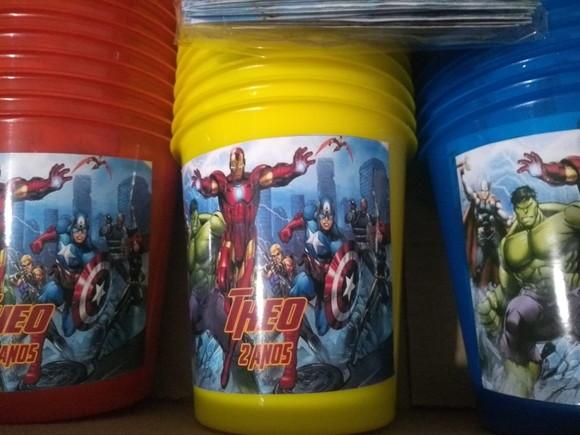 Balde de Pipoca + Rotulo para Pipoca Microondas Vingadores