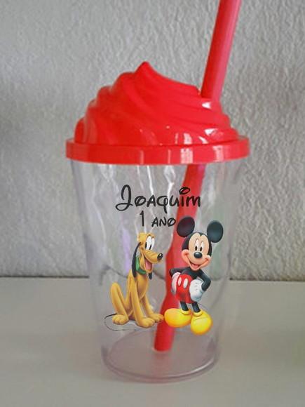 Copo Twister com a Tampa Chantilly do Mickey Mouse