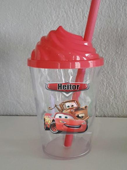 Copo Twister com a Tampa Chantily Carros Disney
