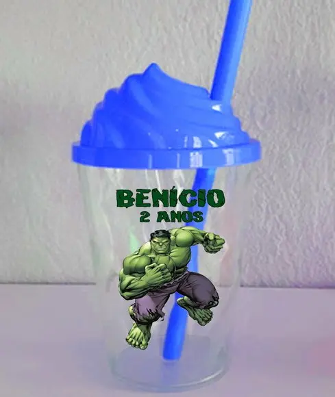 Copo com a Tampa Chantily Personalizado do Hulk