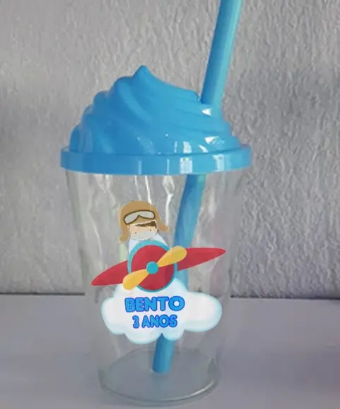 Copo com Tampa Chantilly Aviador
