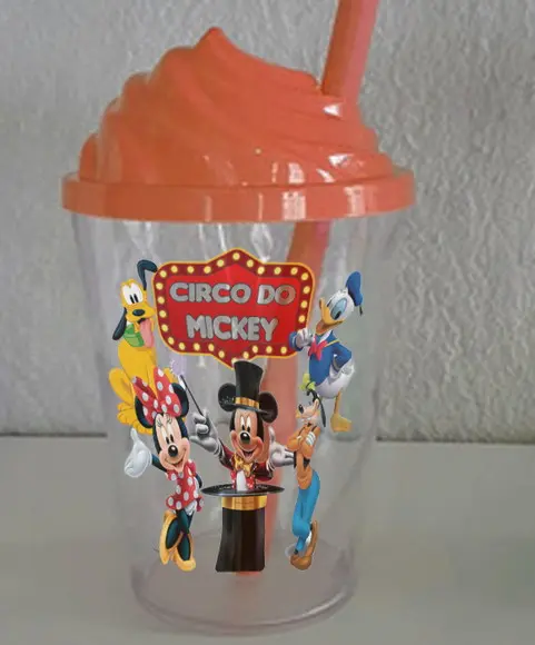 Copo com Tampa Chantilly do Mickey Circo Mágico