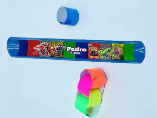 Pulseira Bate e Enrola dos Vingadores Cores Sortidas**
