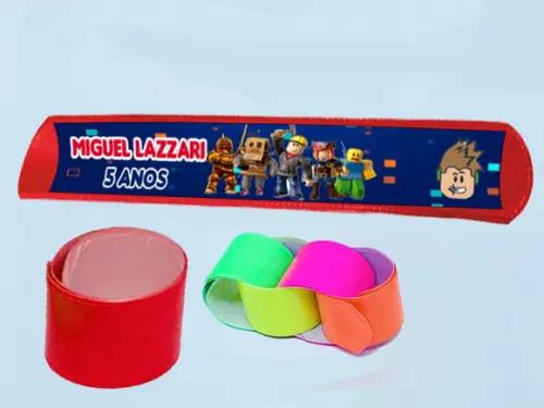Pulseira Bate e Enrola Roblox