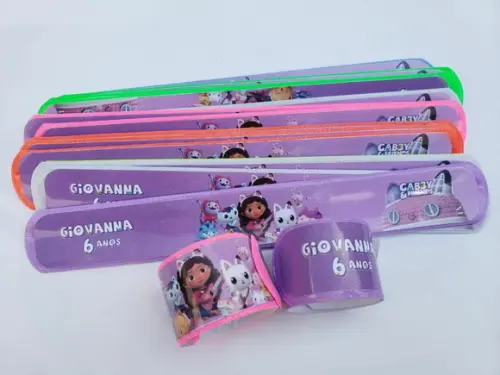 Puseira Bate e Enrola Personalizada Casa Mágica da Gabi