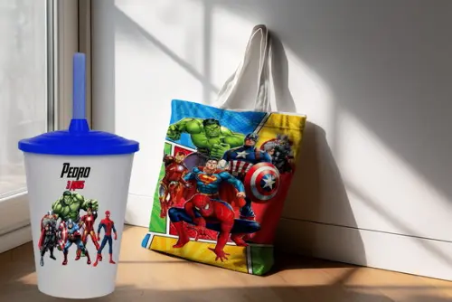 Kit Lembrancinha dos Vingadores Sacola Ecobag e Copo Twister