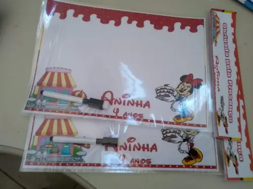 Lousa Magica e Canetinha Minnie Confeiteira