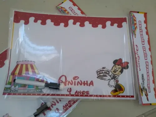 Lousa Magica e Canetinha Minnie Confeiteira