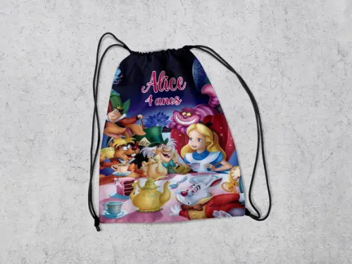Sacolininha Mochila de Costa Alice no Pais das Maravilhas